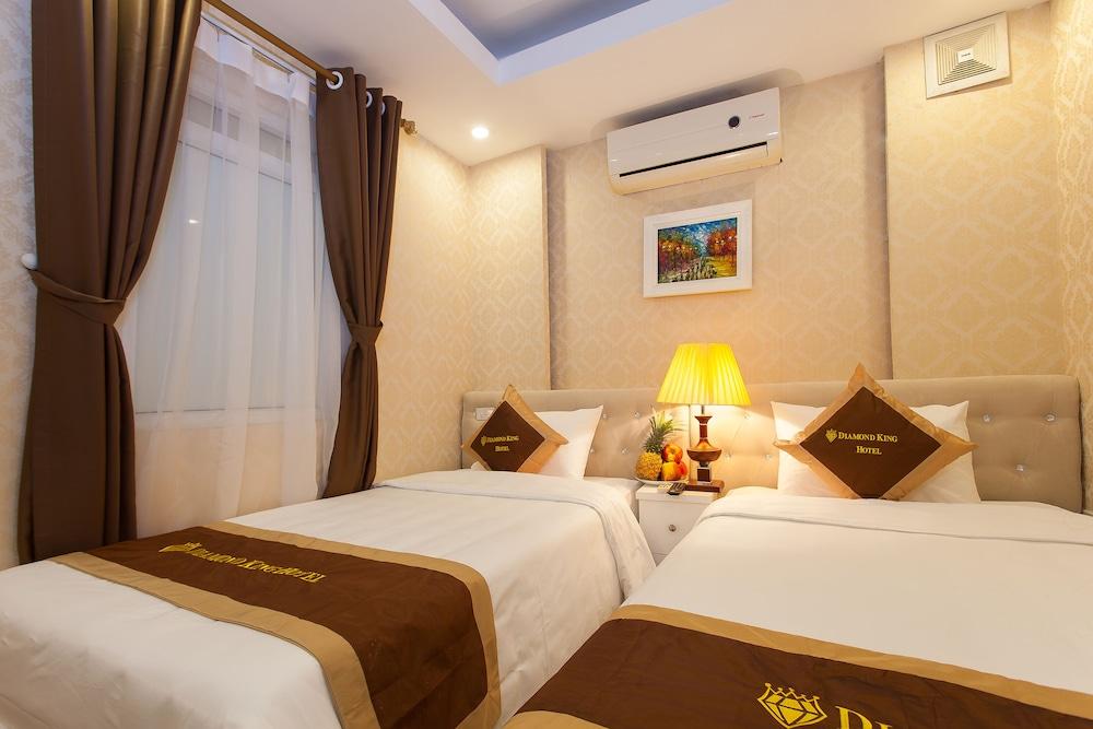 Hanoi Diamond King Hotel & Travel Exterior photo